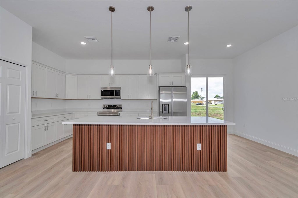 Photo of 13530 SW 47th Circle, Ocala, FL 34473 (MLS # TB8525872)