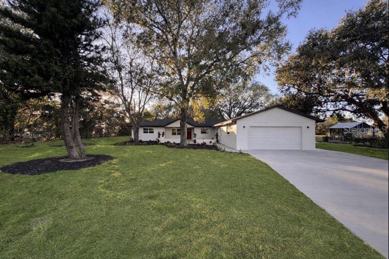 JOHNS LAKE ACRES - Residential