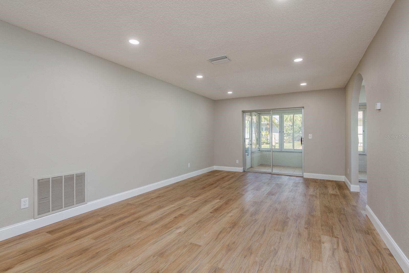 SAN CLEMENTE VILLAGE - Residential