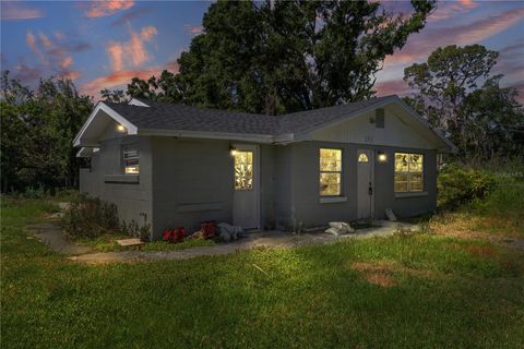 105 2ND AVENUE SE RUSKIN FL 33570