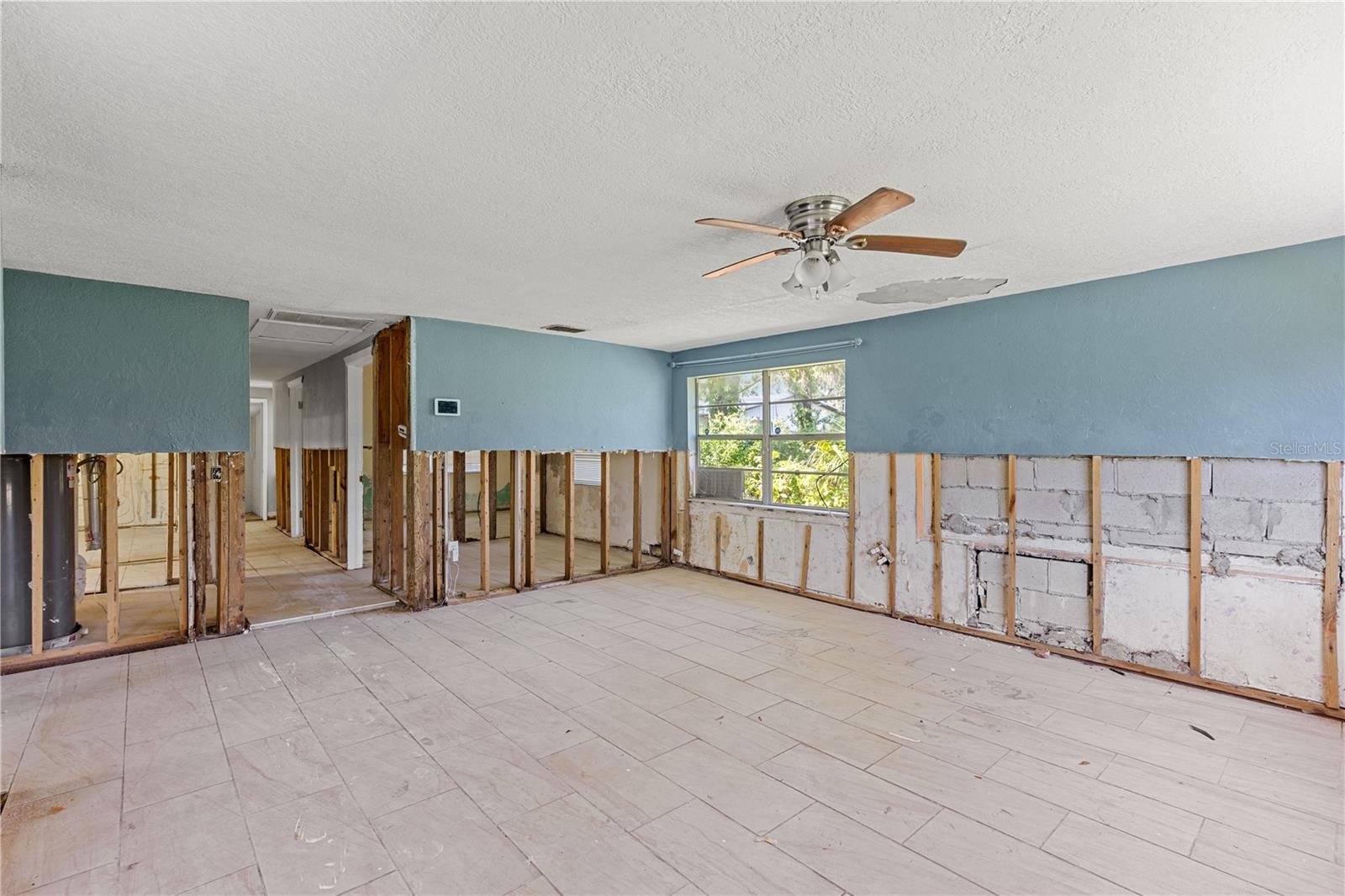 105 2ND AVENUE SE