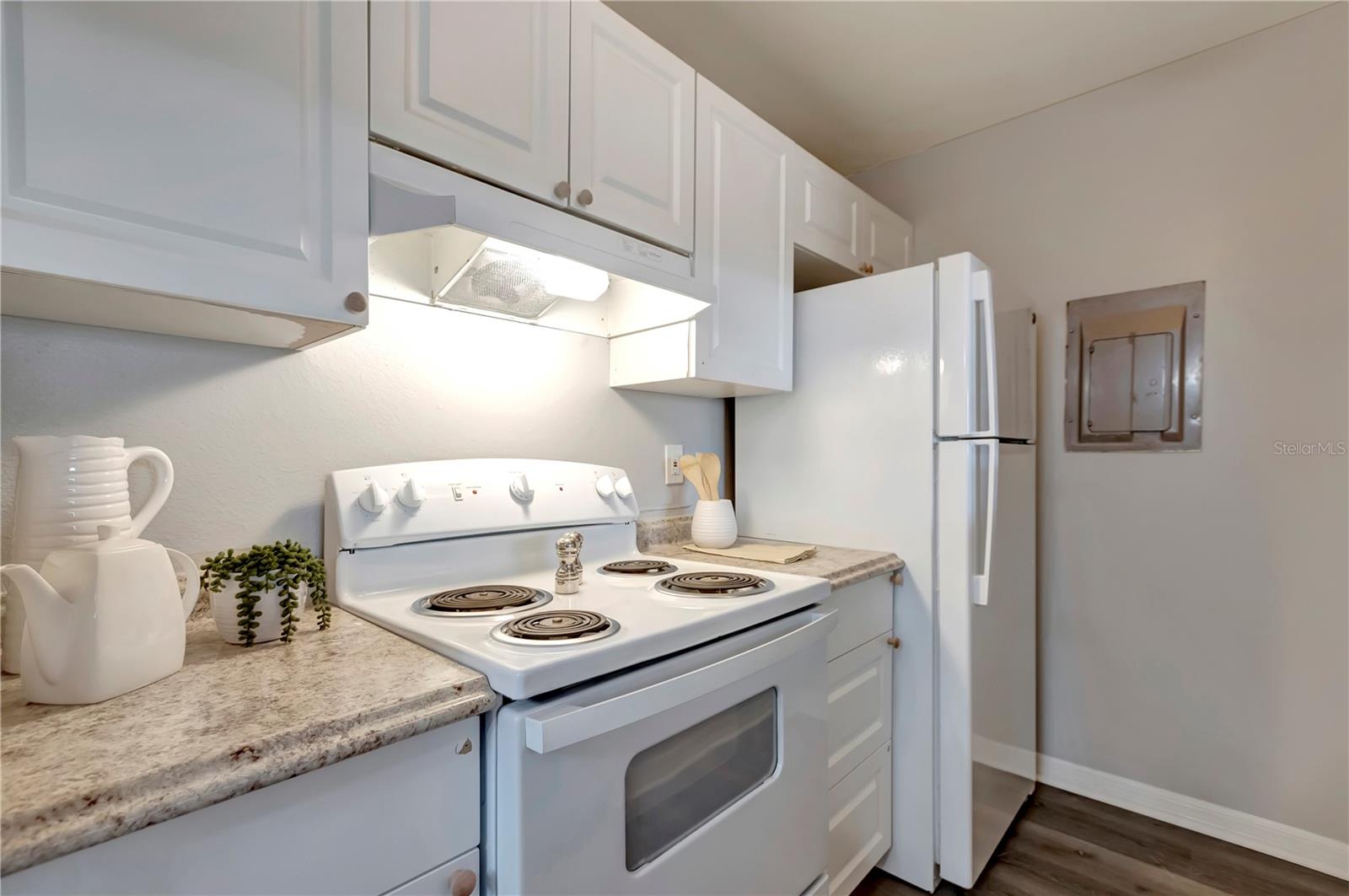 WINDJAMMER CONDO - Residential