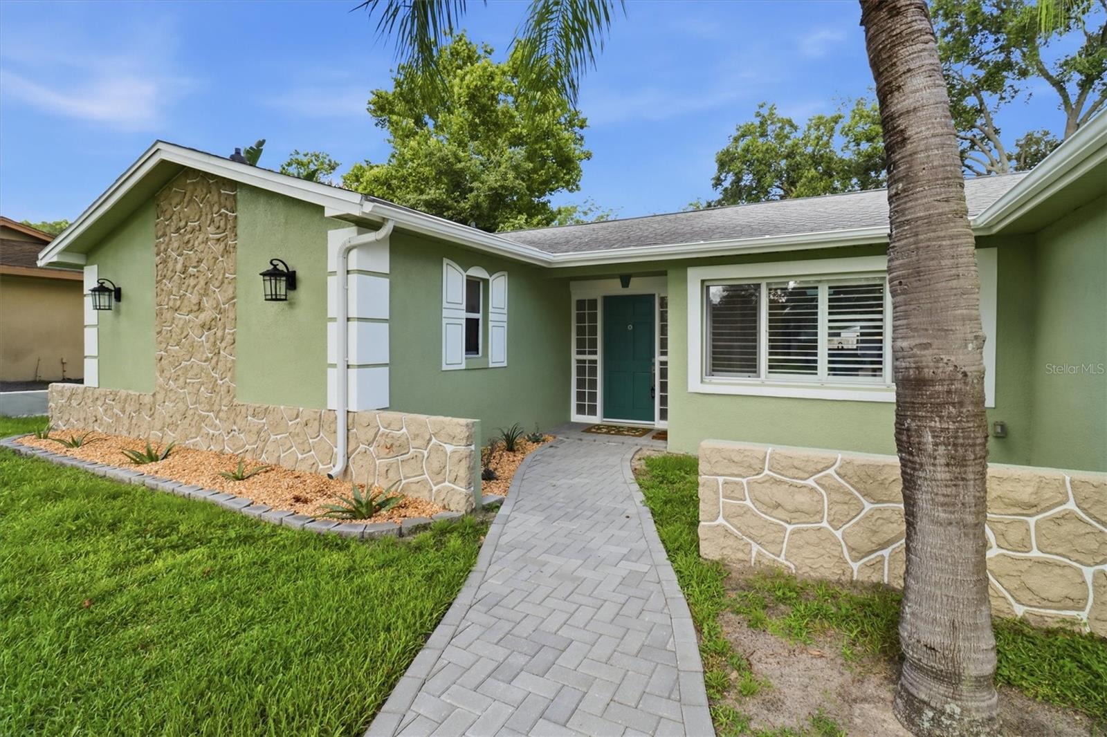 644 PEACHWOOD DRIVE