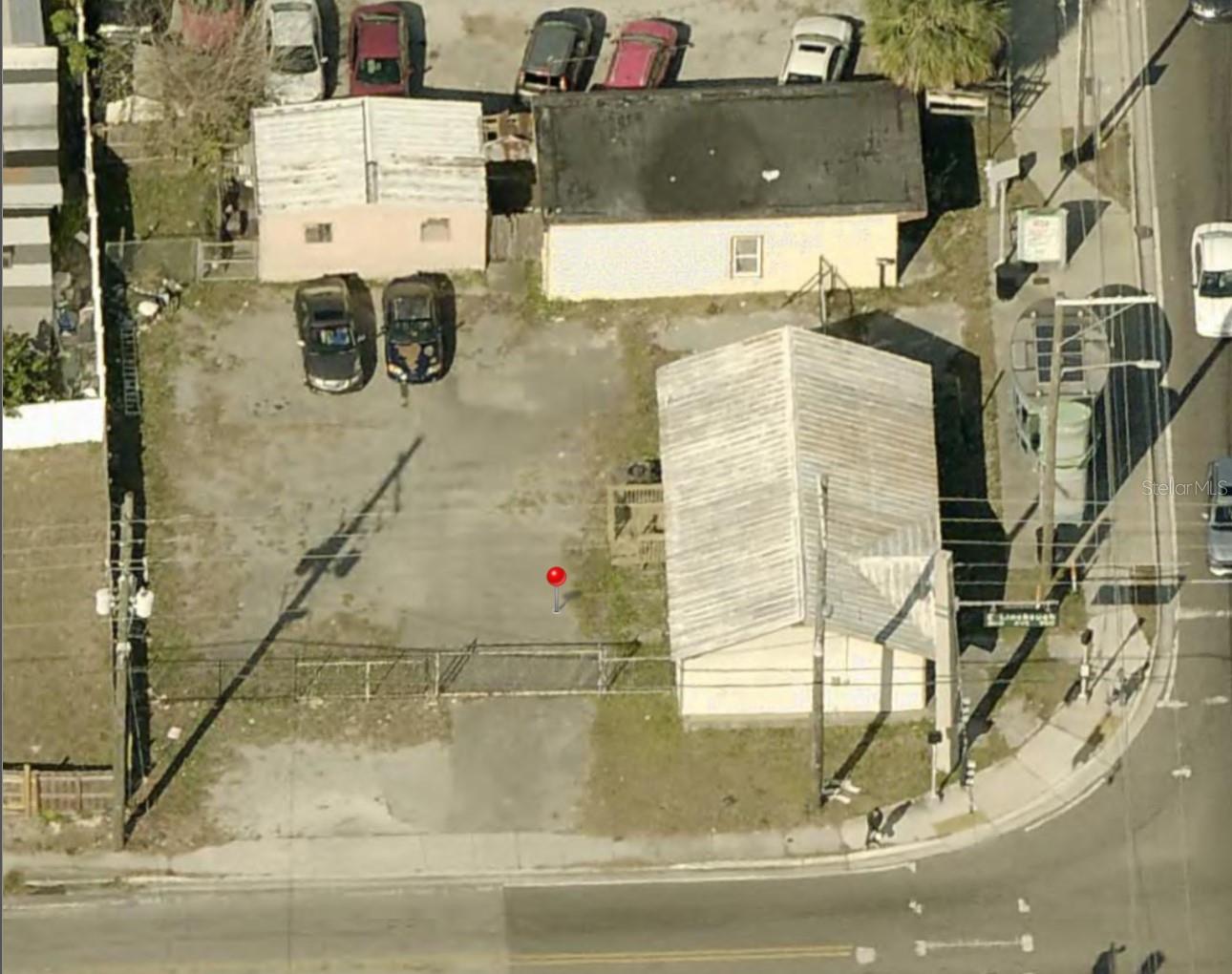 Prime commercial opportunity right on the corner of the busy intersection of Linebaugh Ave and N Nebraska Ave where
redevelopment is happening rapidly! Don't miss this opportunity in this location! Fully fenced in and zoned CI, the
options are endless. Sale includes 10002 N Nebraska Ave and 10010 N Nebraska Ave