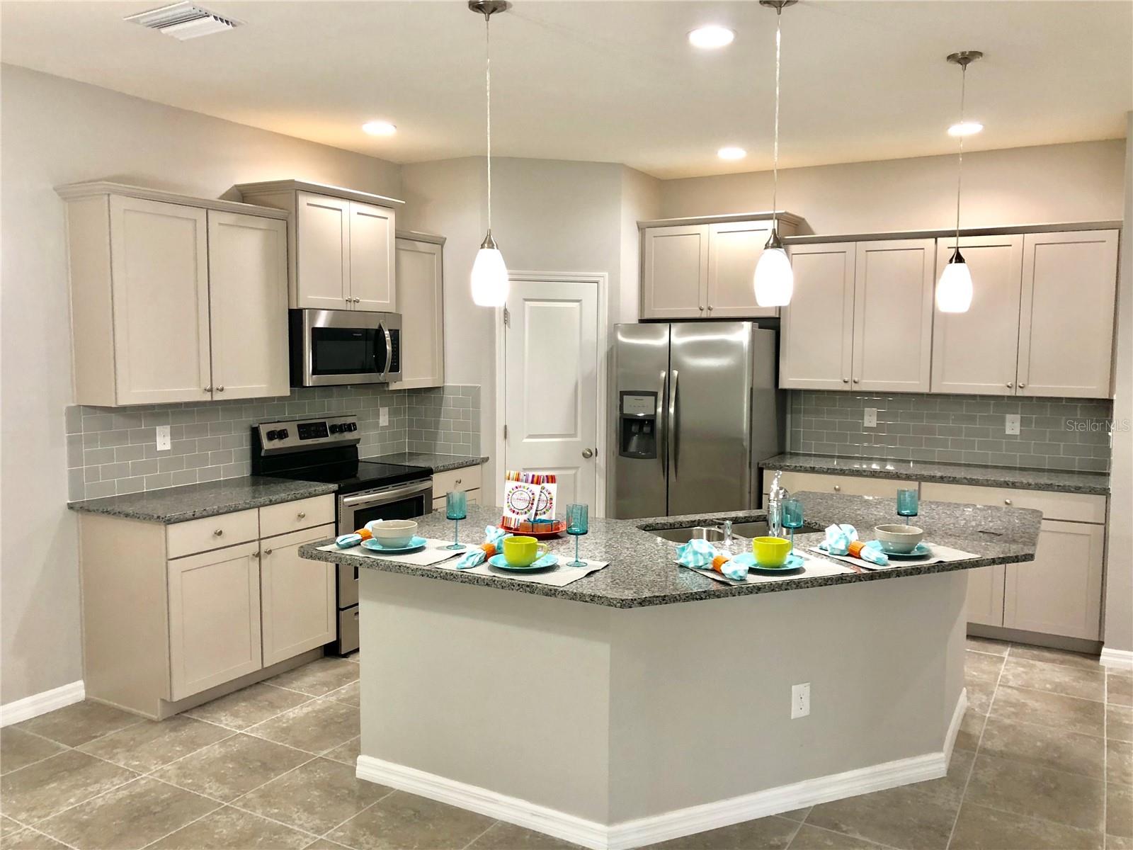 WATERGRASS PCLS C-1 & C-2 - Residential Lease