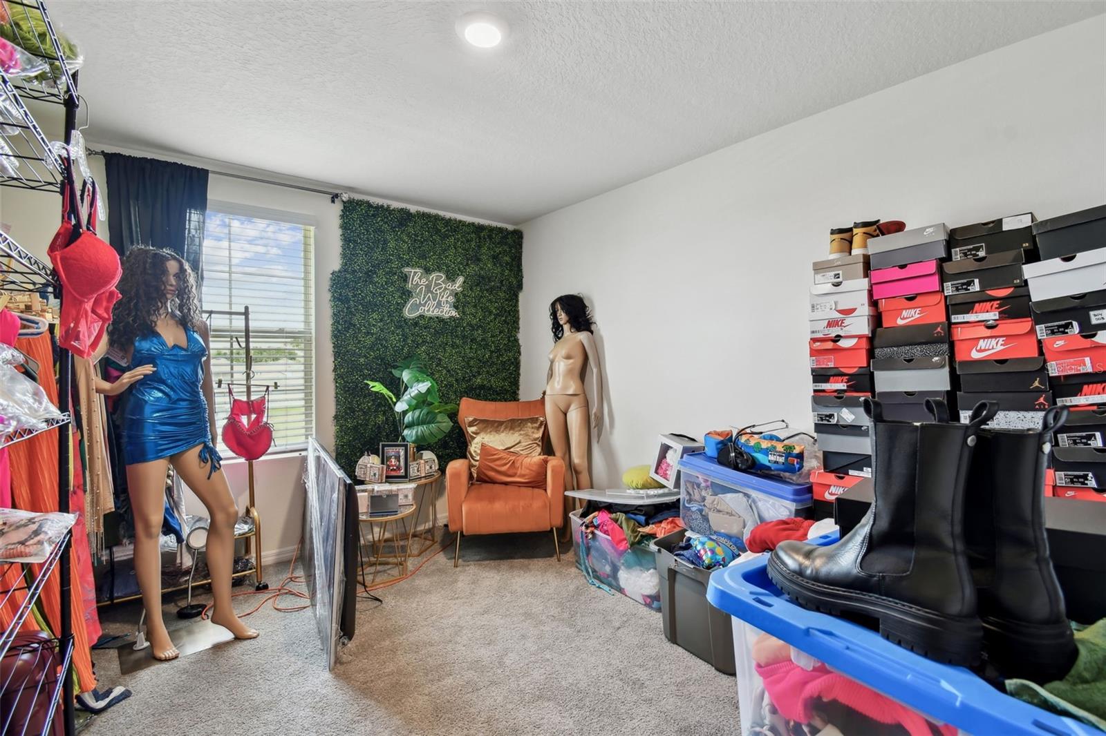 ZEPHYR LAKES SUB - Residential Lease