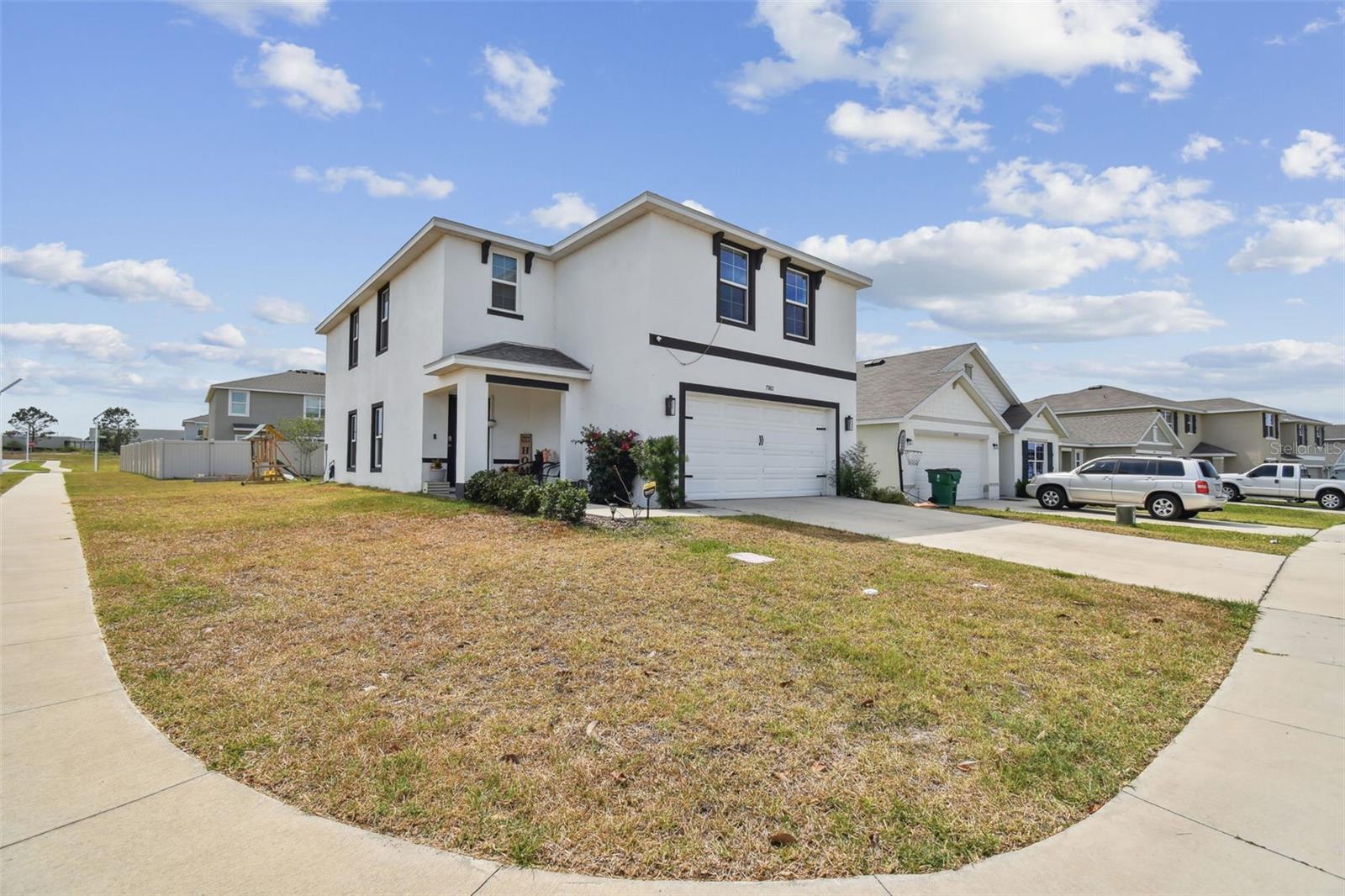 ZEPHYR LAKES SUB - Residential Lease