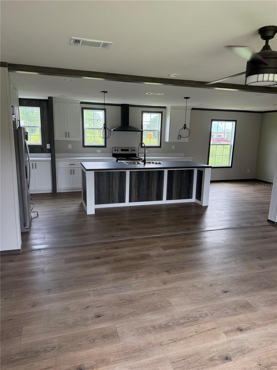 Photo of 9310 Lakeshore Drive, Clermont, FL 34711 (MLS # O6439144)