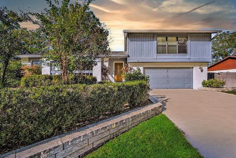 Photo of 4005 Dellbrook Drive, Tampa, FL 33624 (MLS # TB8442410)