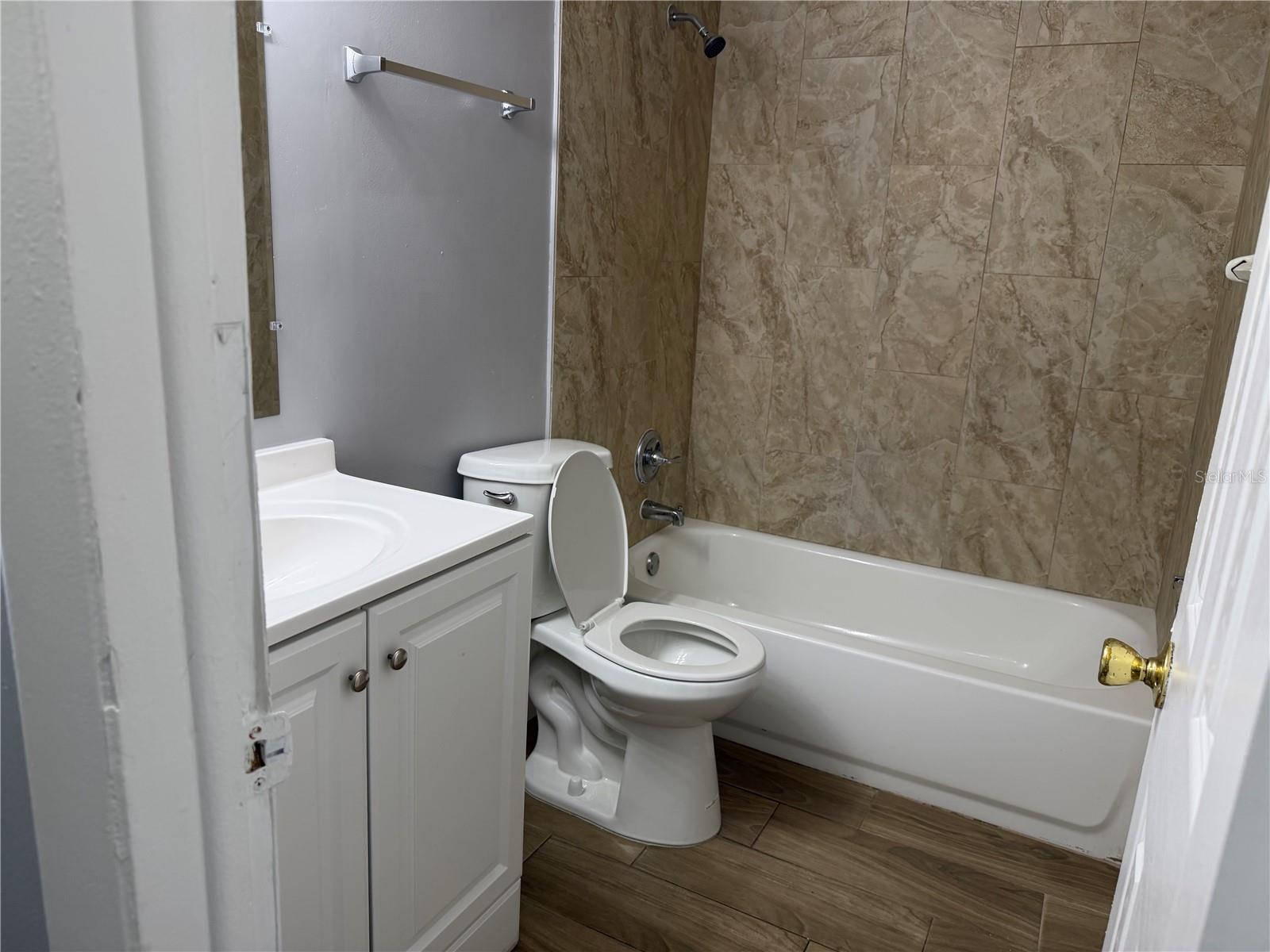 GROVE PARK CONDOMINIUM - Residential