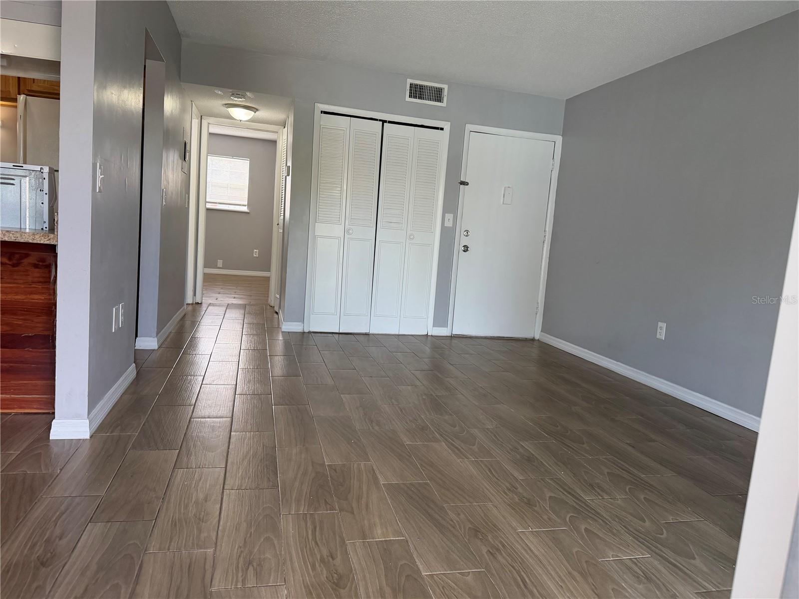 GROVE PARK CONDOMINIUM - Residential