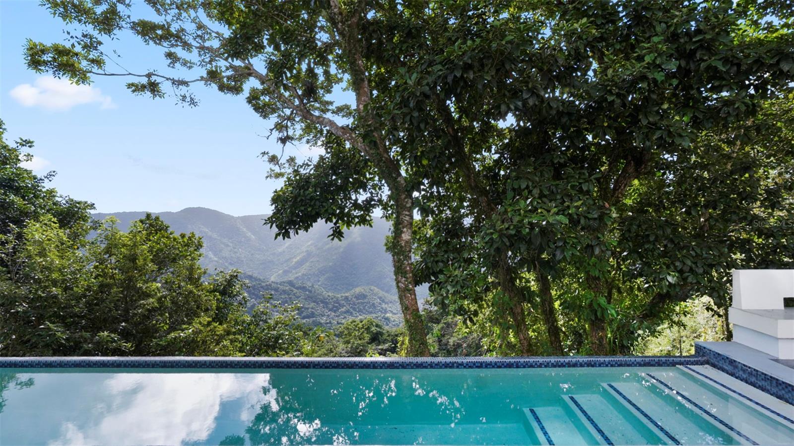 JAJOME ALTO - Residential