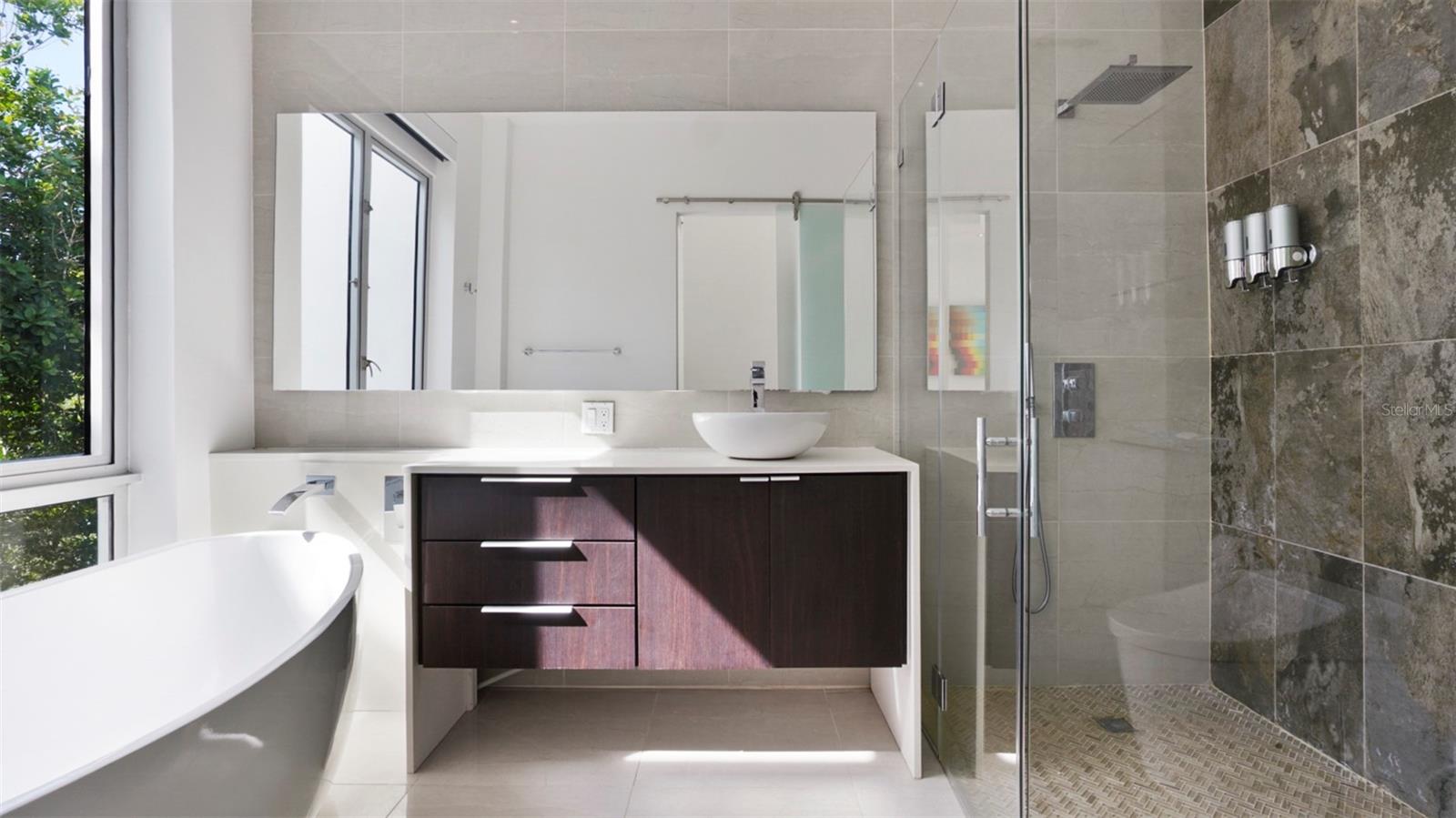 JAJOME ALTO - Residential