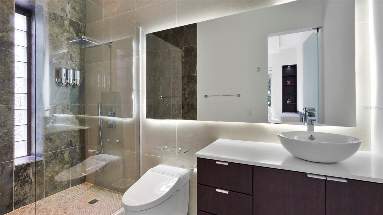 JAJOME ALTO - Residential