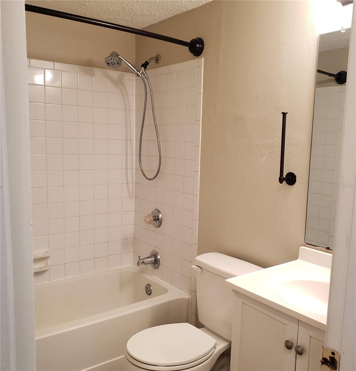 THE GRAND RESERVE CONDO - Residential