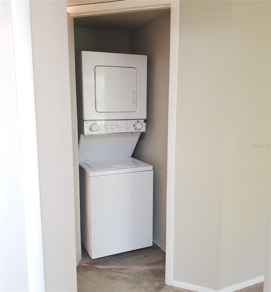 THE GRAND RESERVE CONDO - Residential