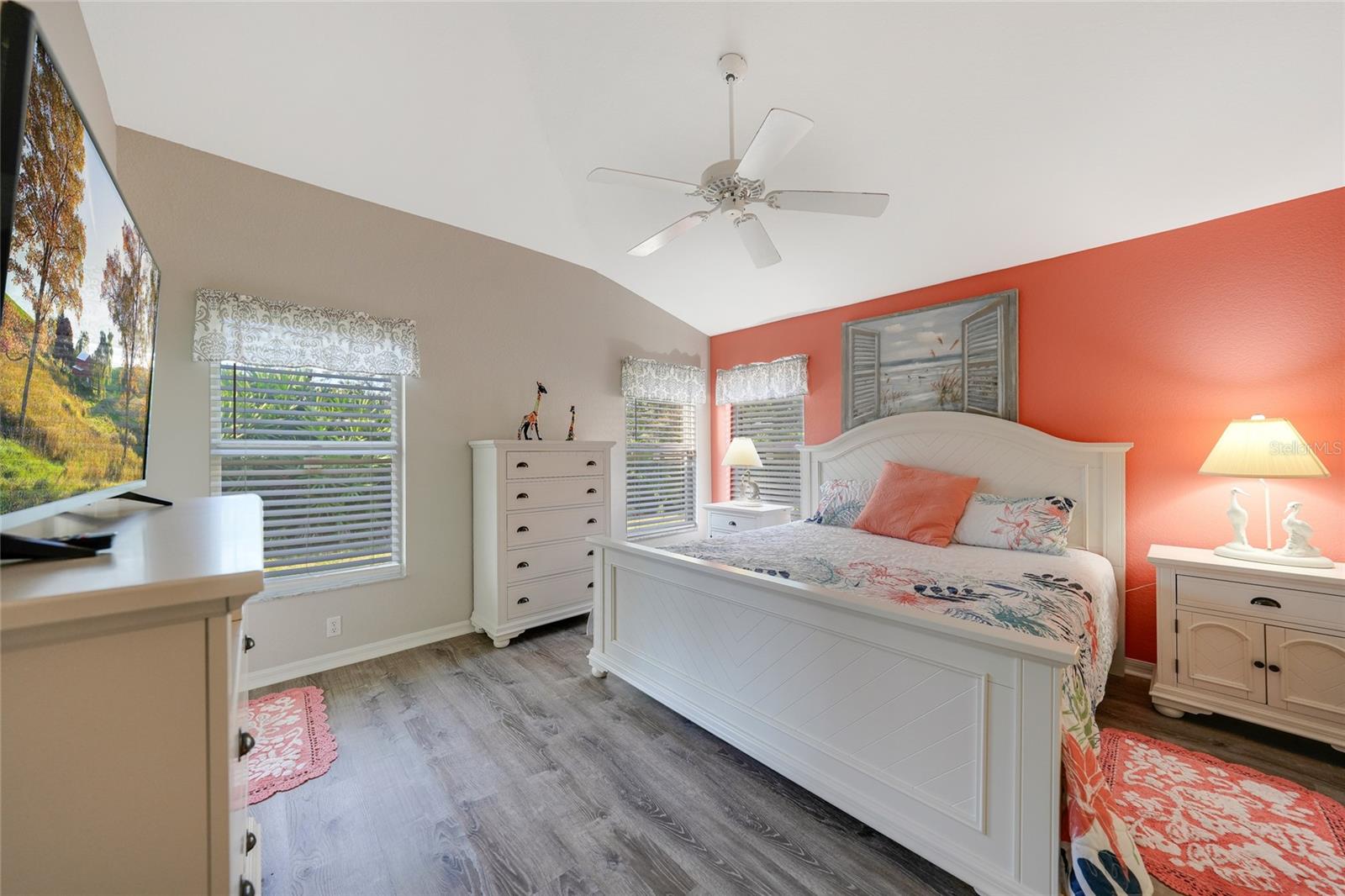 MARINERS PASS CONDO - Residential