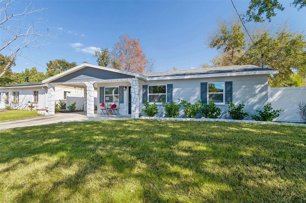 Photo of 2205 N Grady Avenue, Tampa, FL 33607 (MLS # TB8473019)