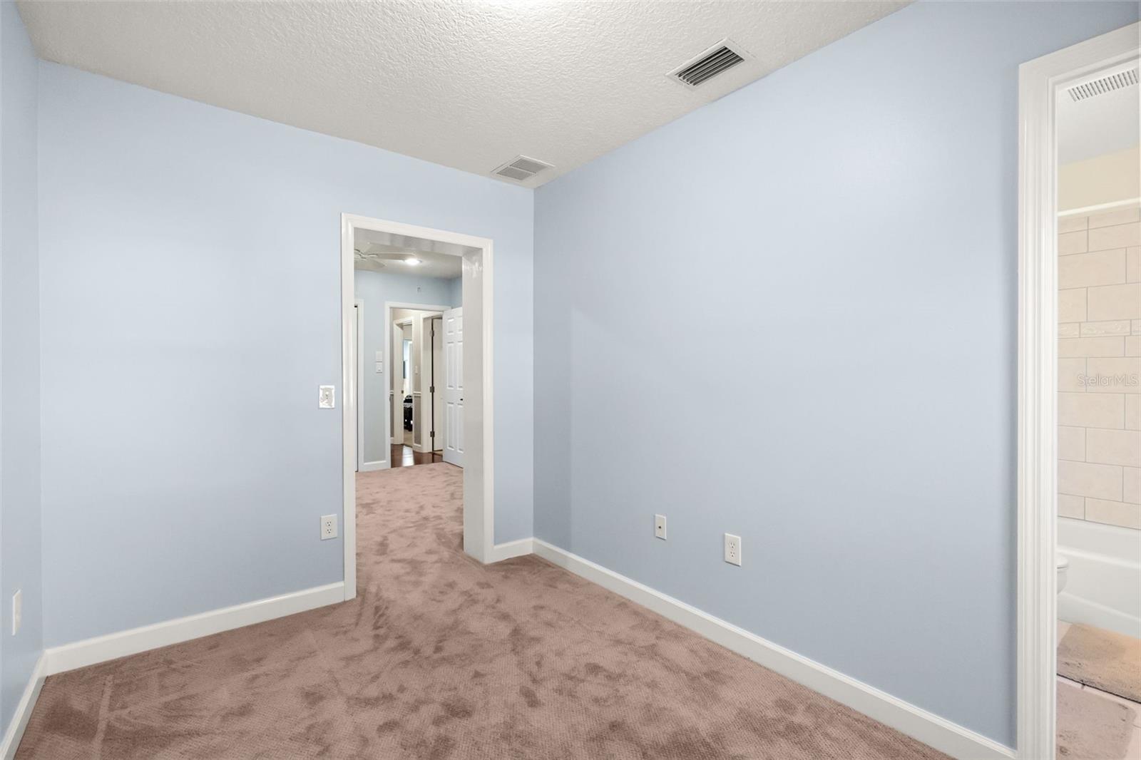 KENILWORTH SHORES SEC 04 - Residential