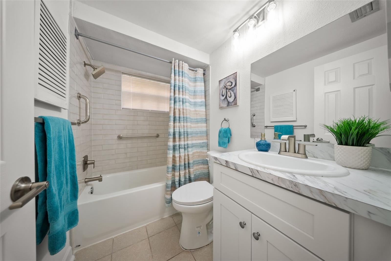 GARDENS BEACON SQUARE - Residential