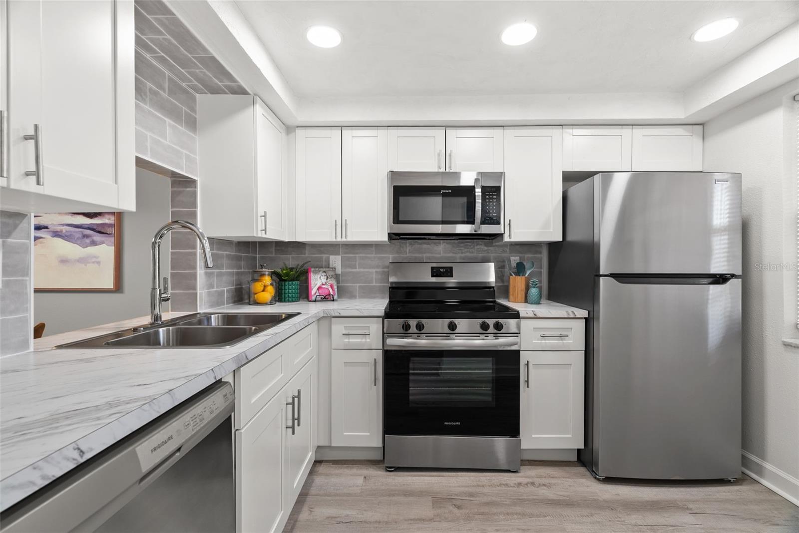 GARDENS BEACON SQUARE - Residential