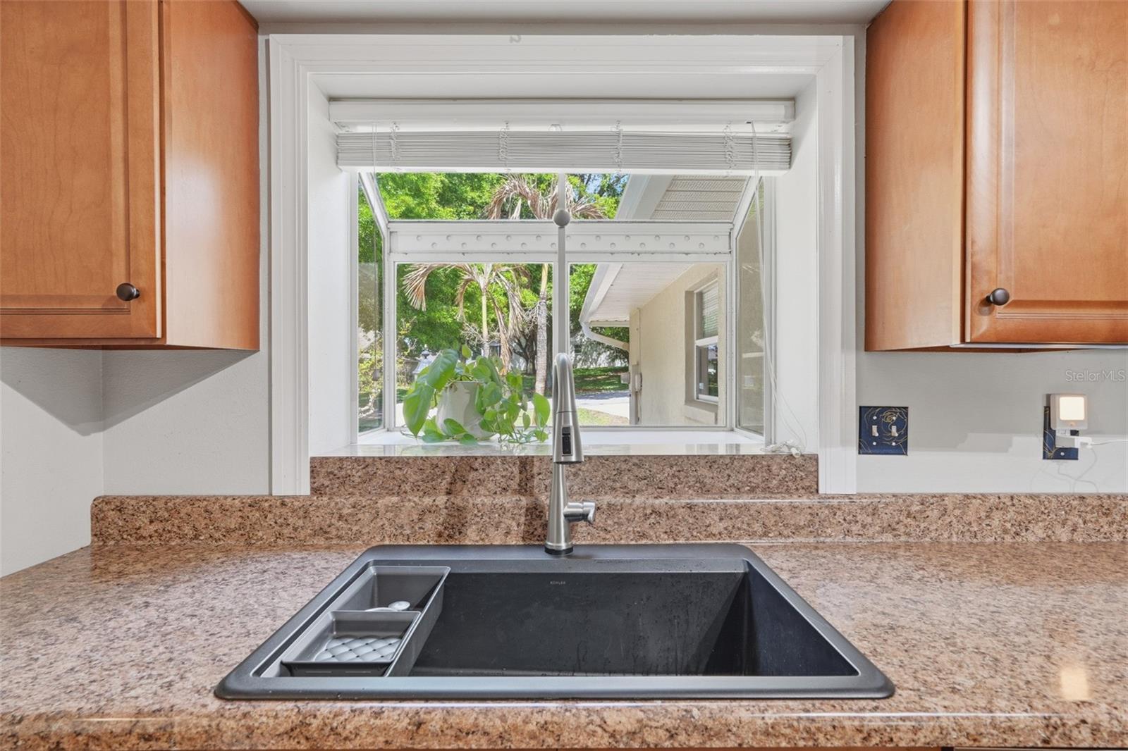 TOWNHOMES VILLAGE - Residential