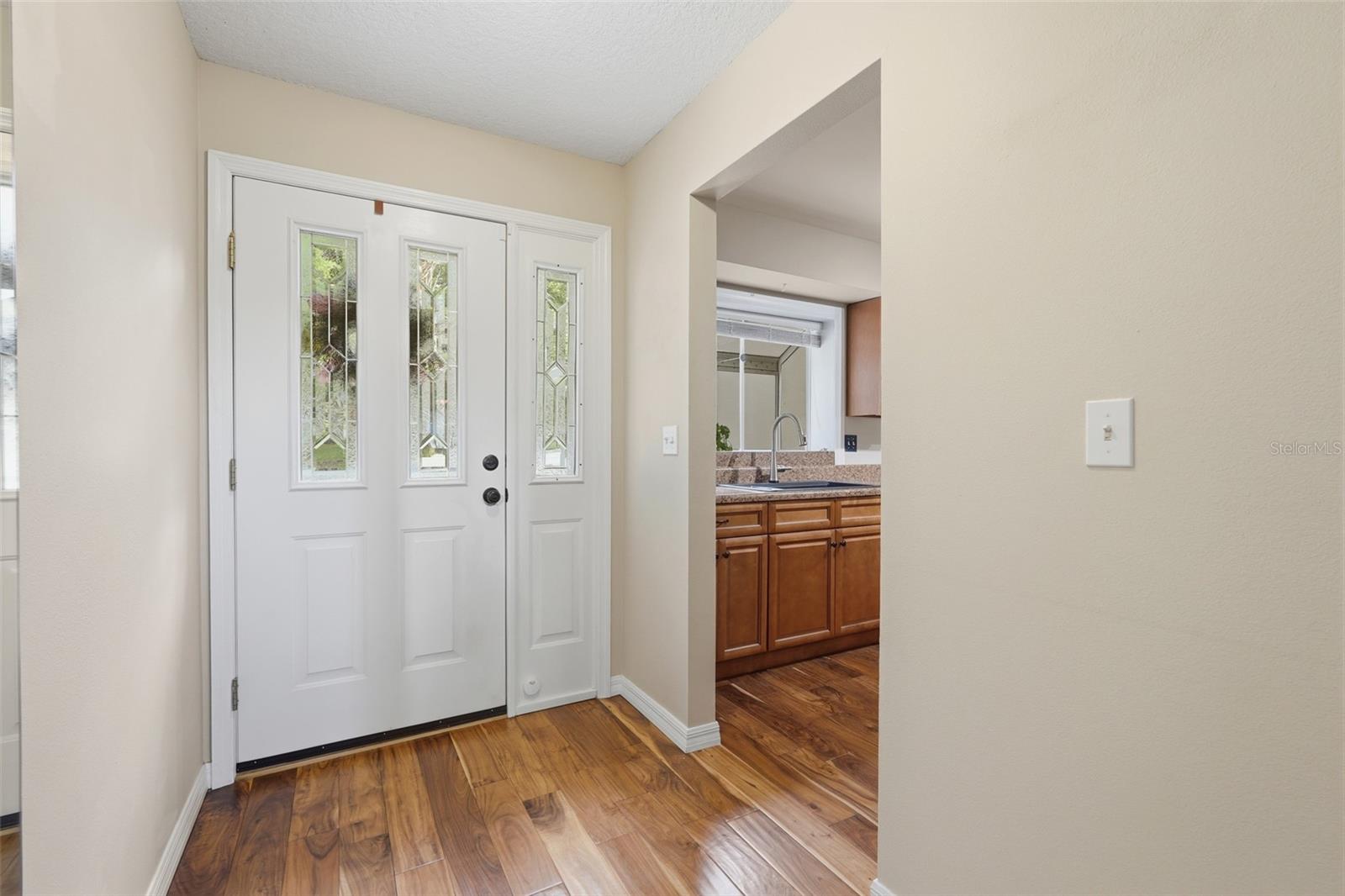 TOWNHOMES VILLAGE - Residential