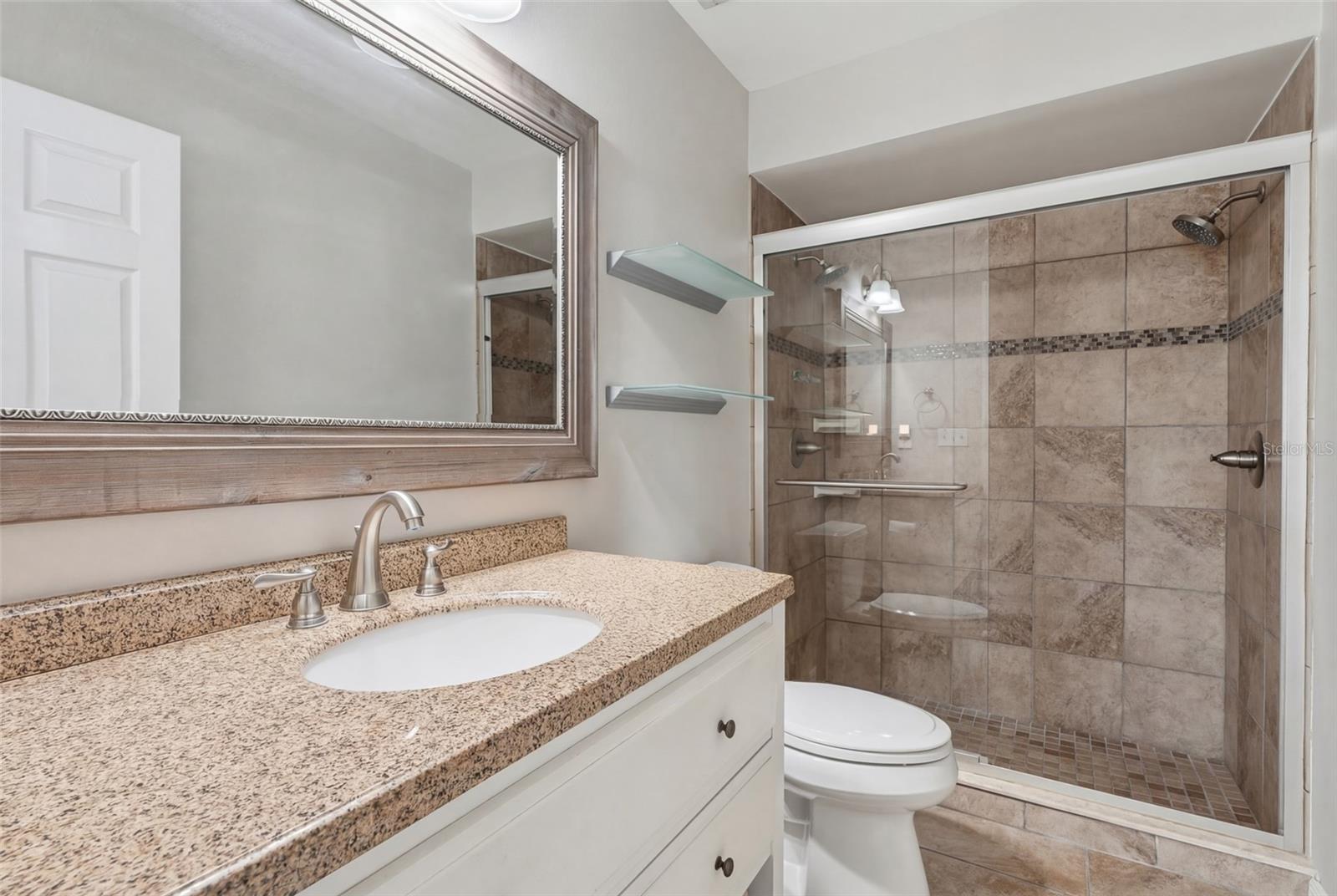 TOWNHOMES VILLAGE - Residential