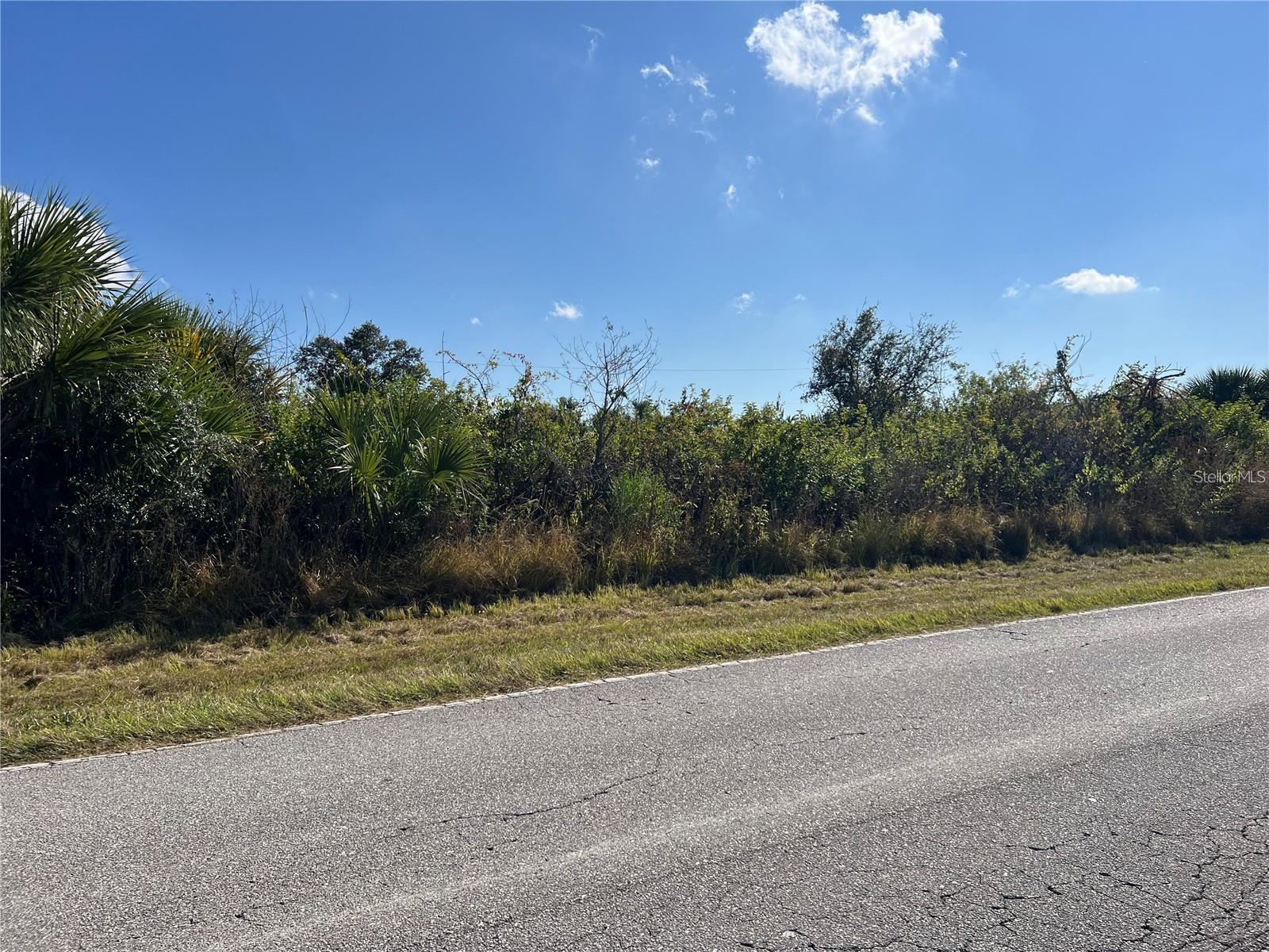 PORT CHARLOTTE SEC 017 - Land