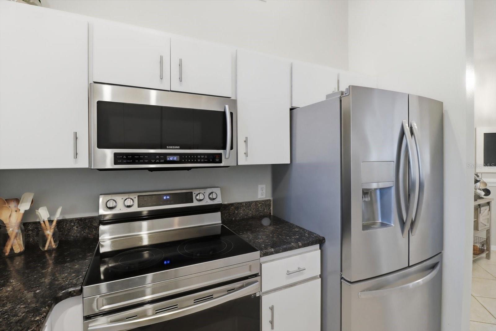 LOCHVERNESS PH 02 - Residential