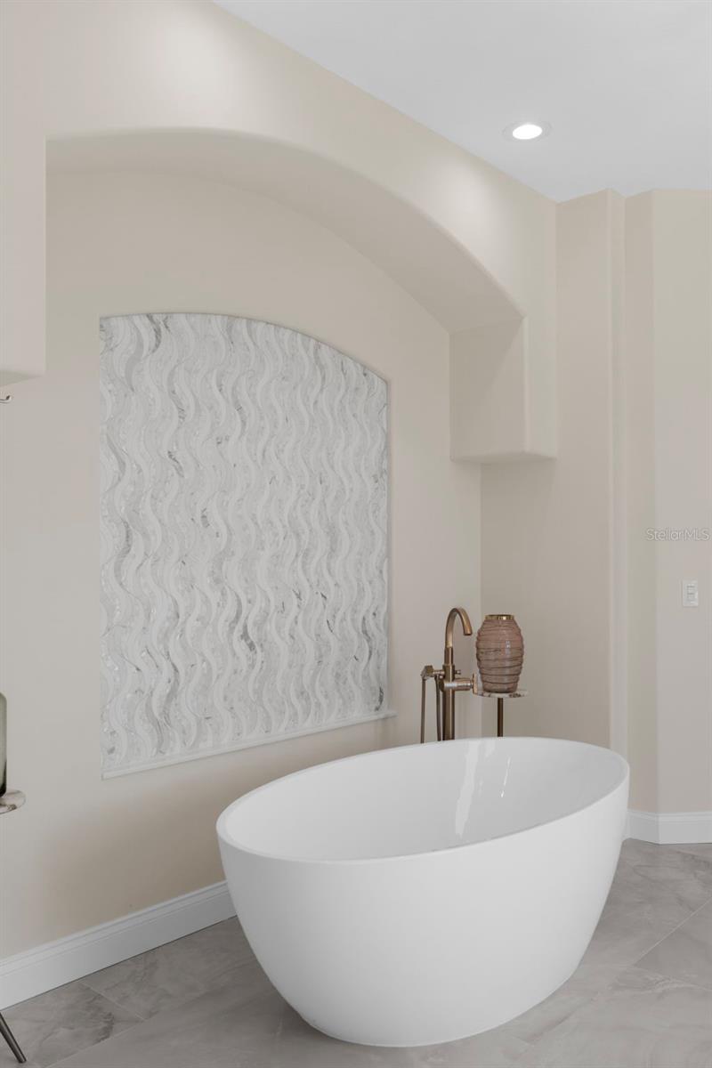 PARADISE ISLE UNREC SUB - Residential