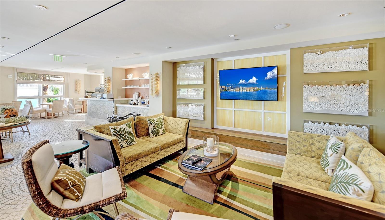 SIESTA KEY BEACH RESIDENCES - Residential