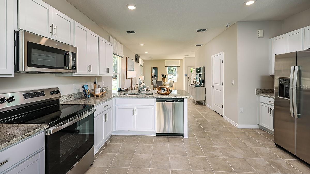 SOUTHLOCH - Residential