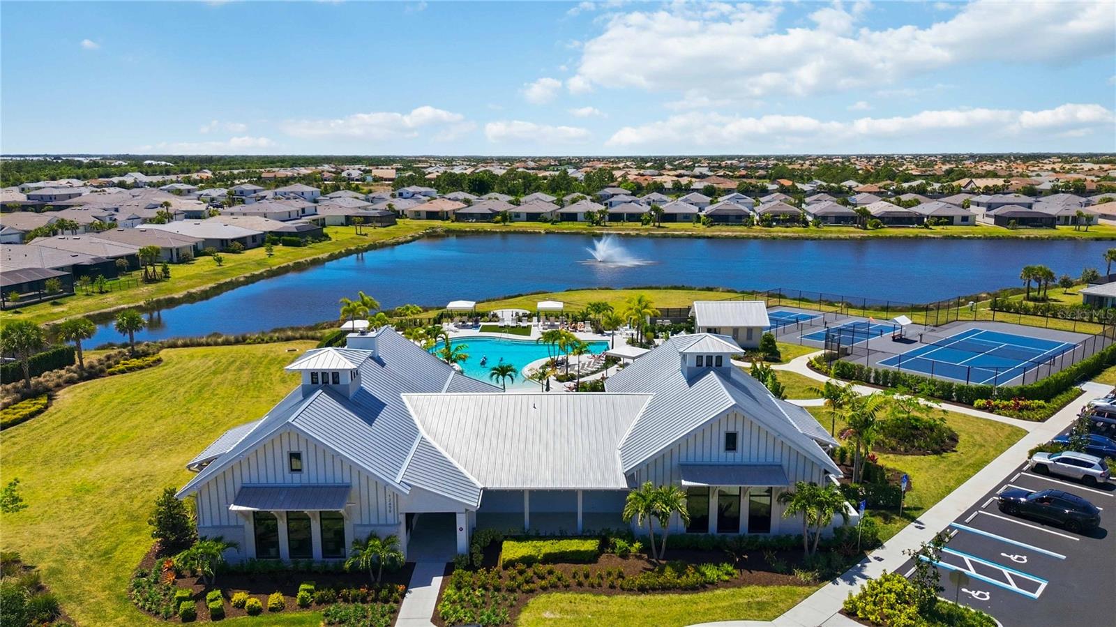 SOLSTICE PH ONE - Residential