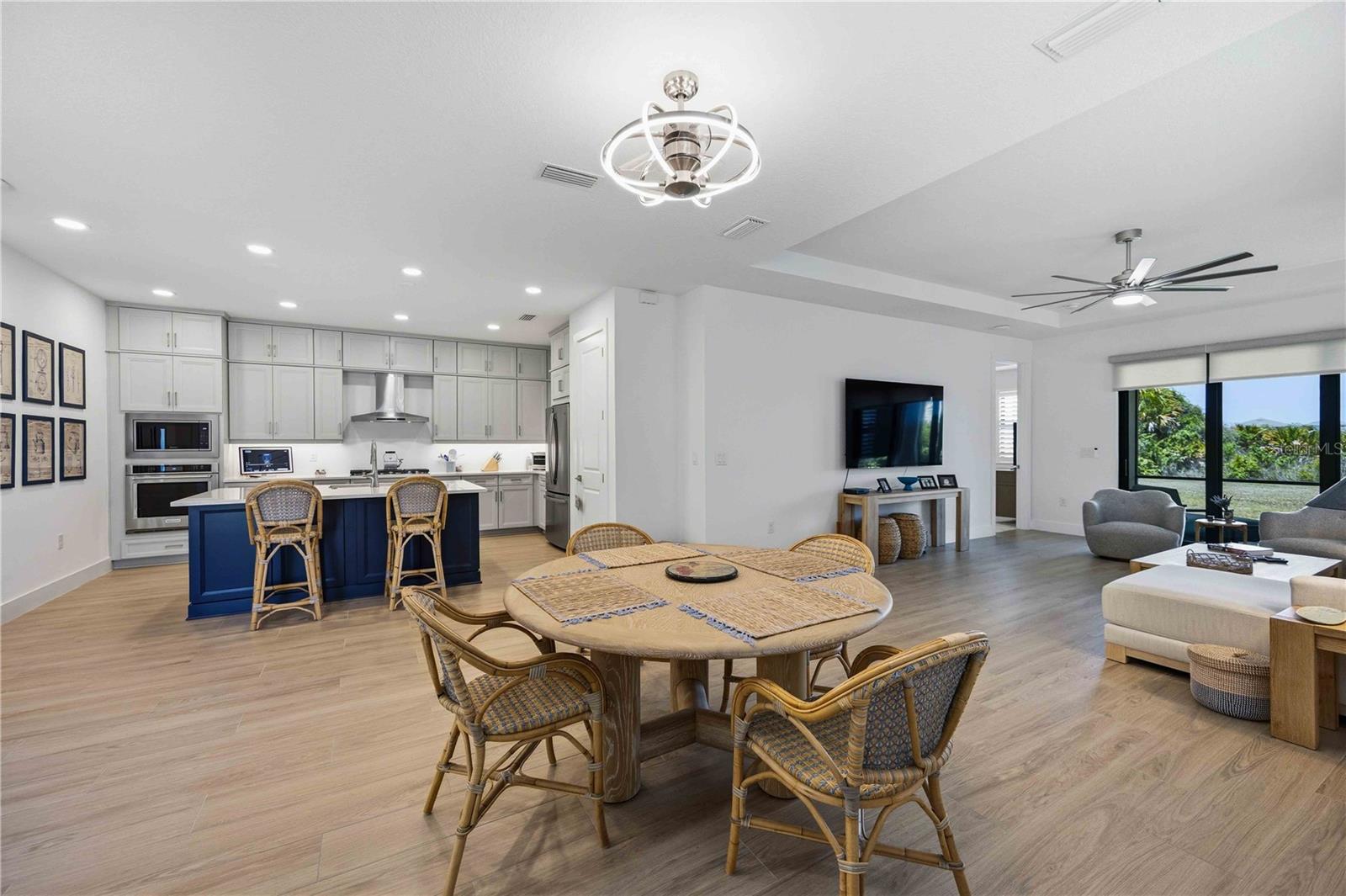 SOLSTICE PH ONE - Residential