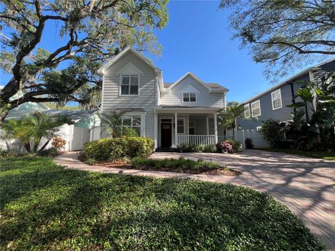 3113 W OAKELLAR AVENUE TAMPA FL 33611