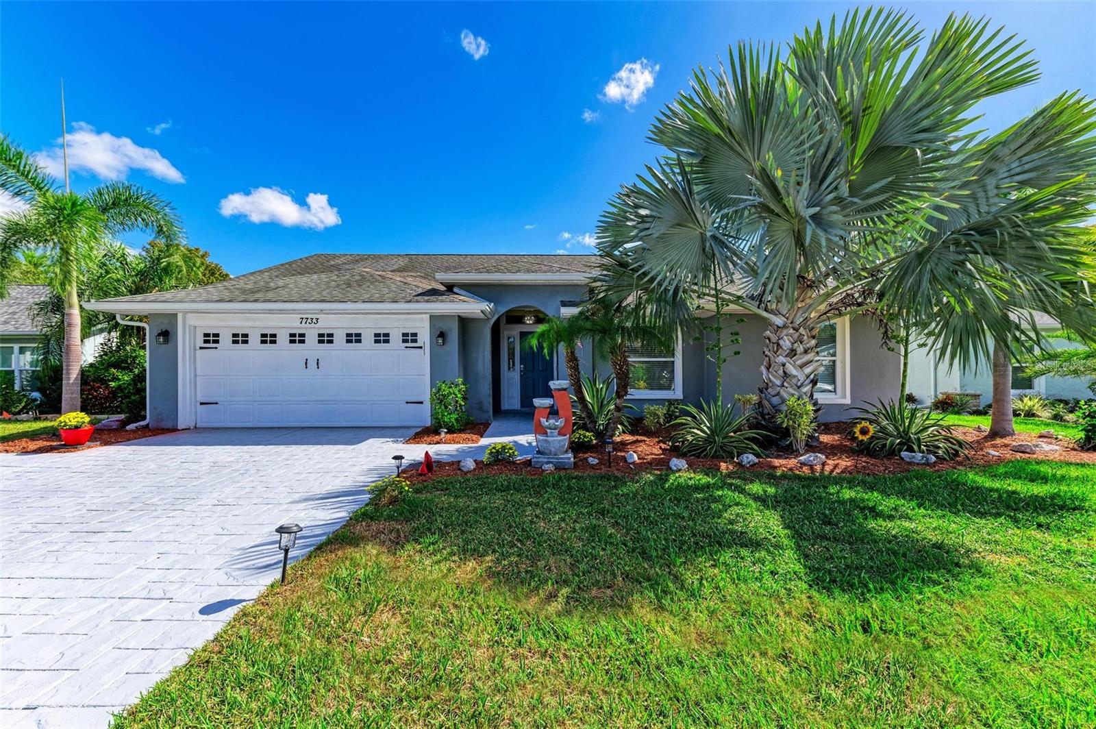 MAPLE LAKES - Residential