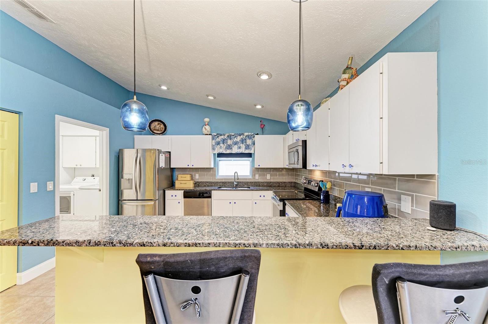 MAPLE LAKES - Residential