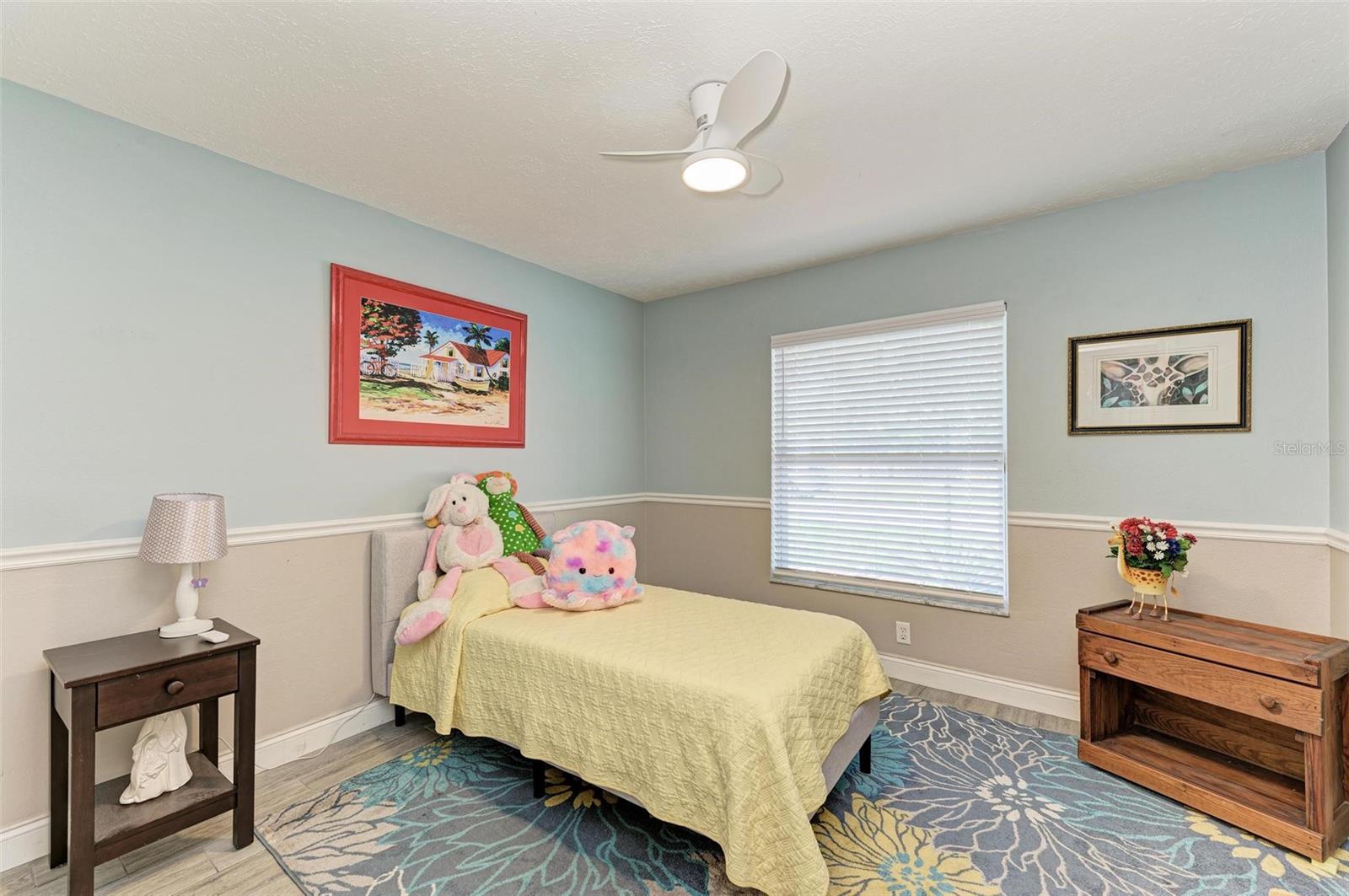 MAPLE LAKES - Residential