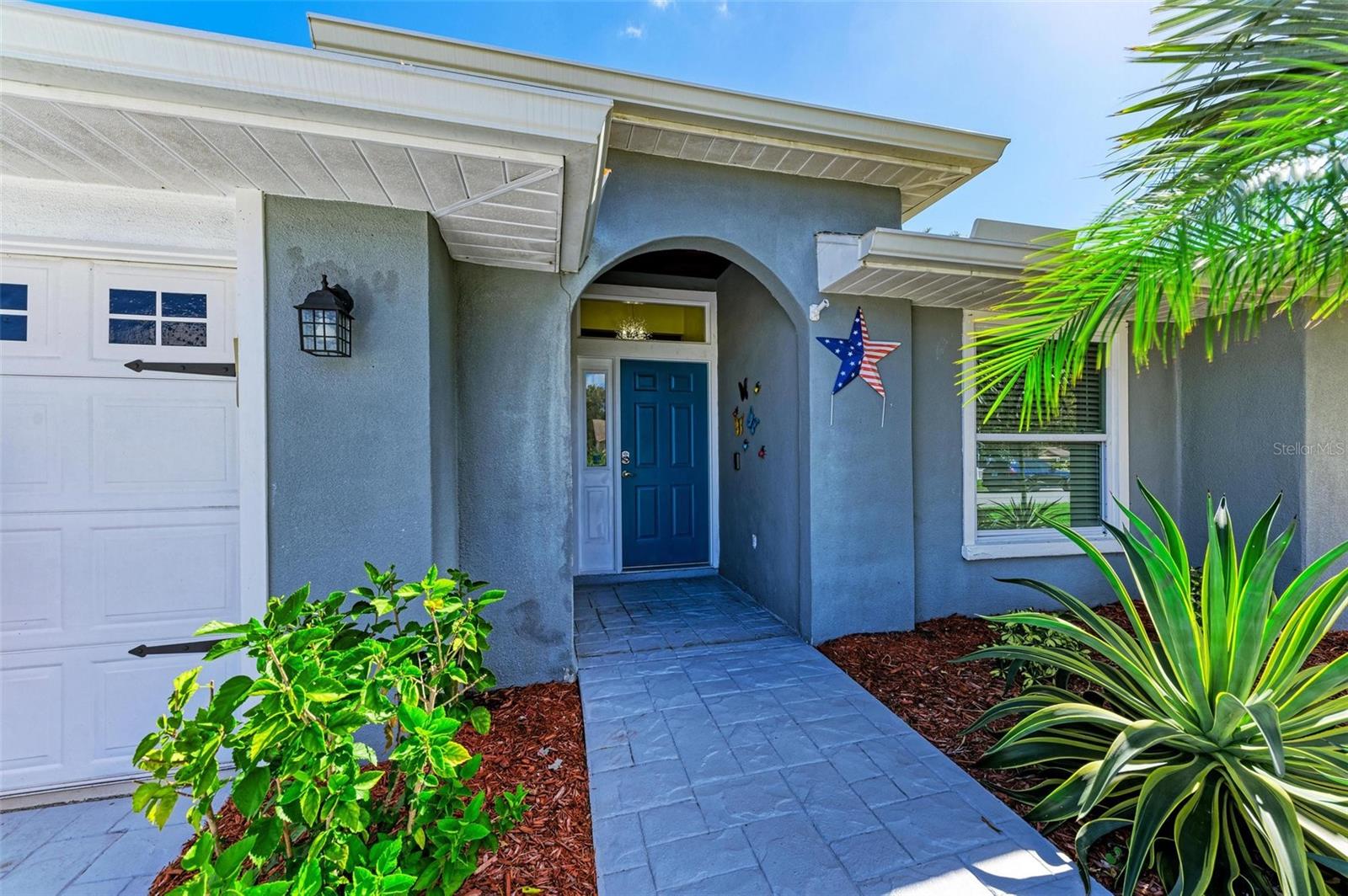 MAPLE LAKES - Residential