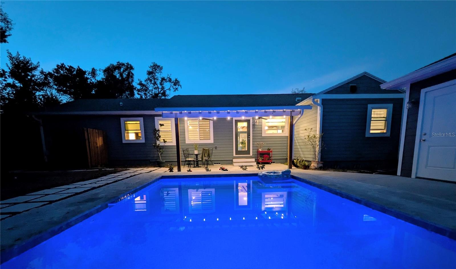 POWERS BAYVIEW ESTATES - Residential