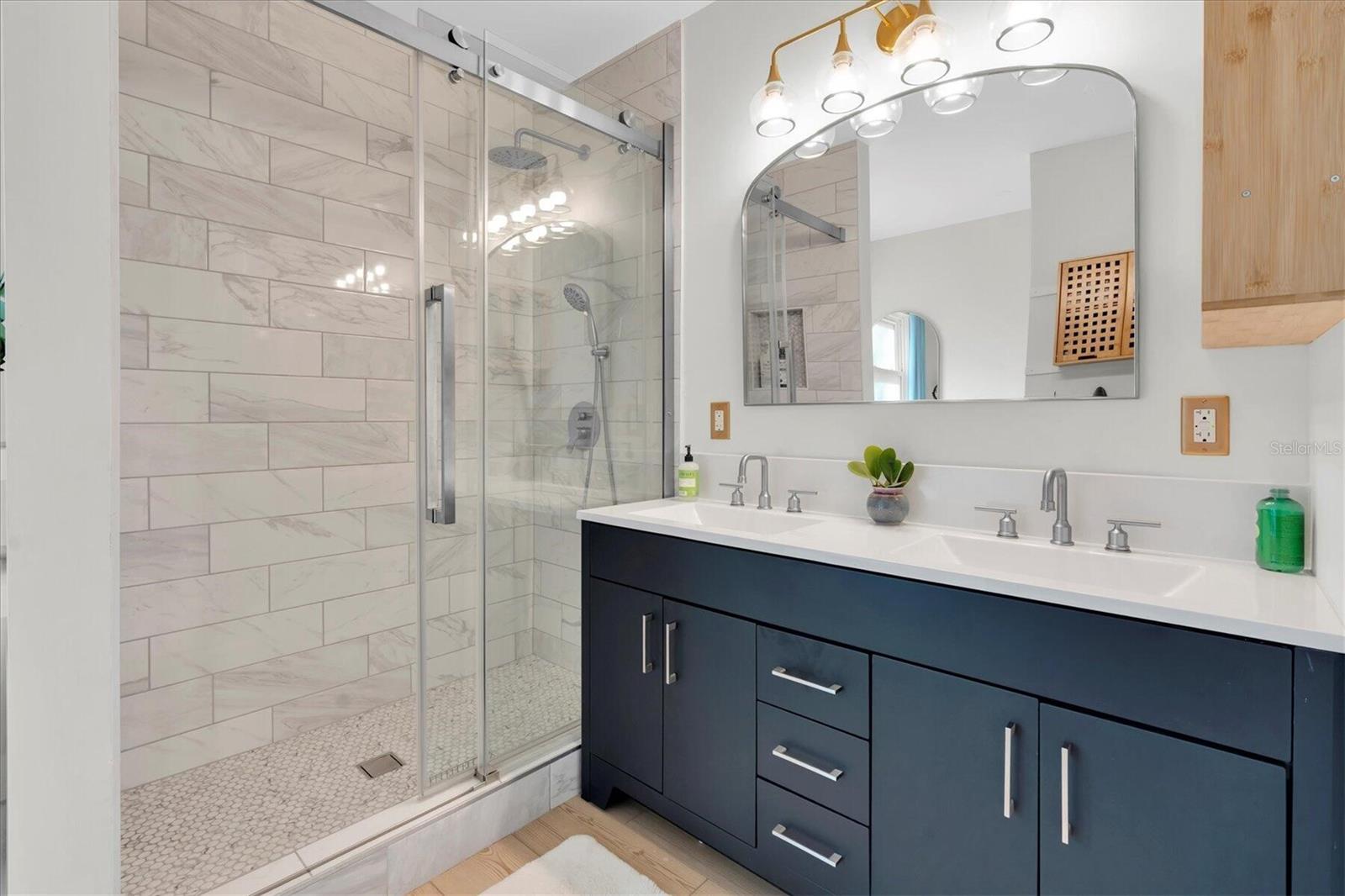 POWERS BAYVIEW ESTATES - Residential