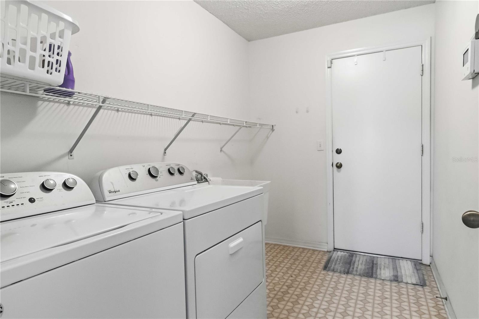 SUN CITY CENTER UNIT 163 - Residential