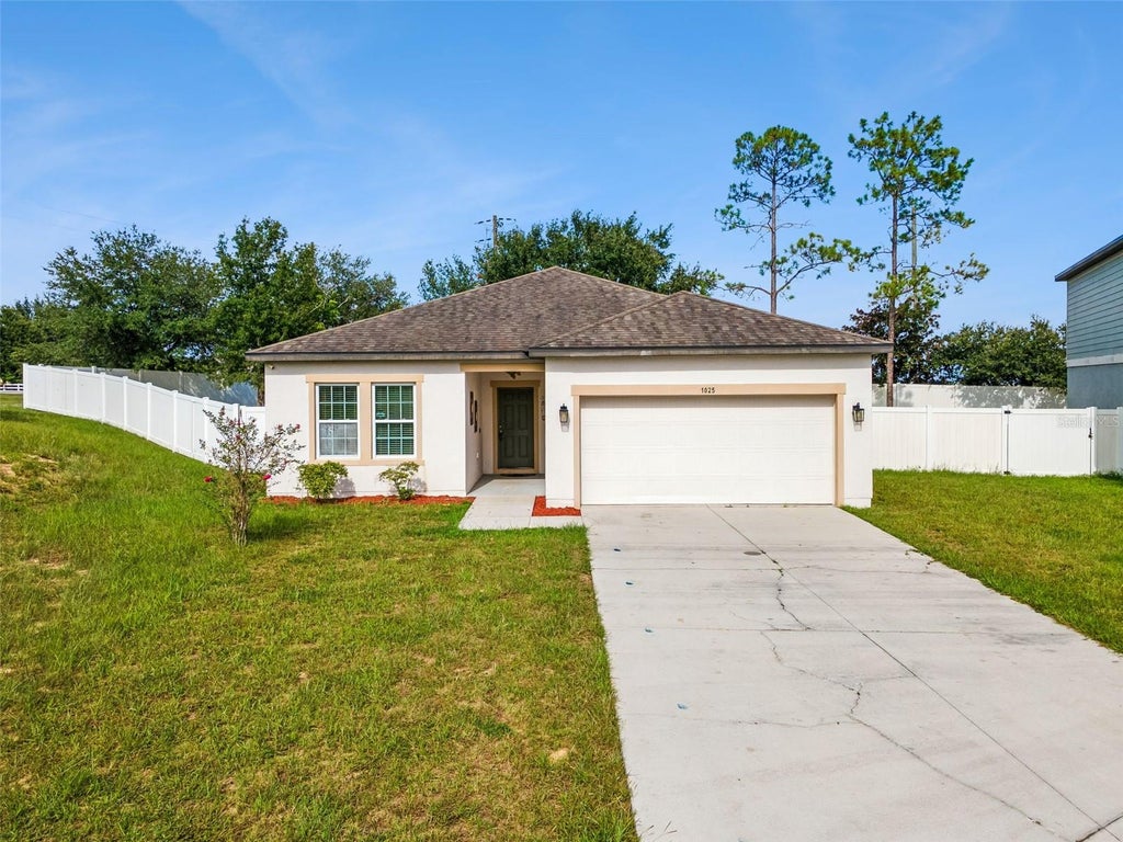 Photo of 1025 Margot Lane, Lake Wales, FL 33853 (MLS # O6432118)