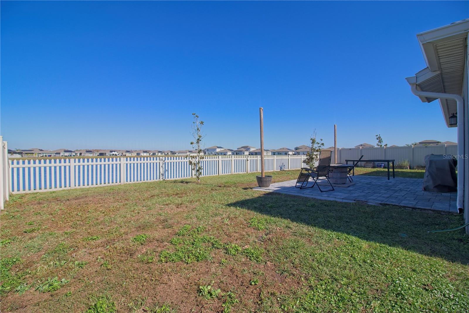 148 PINEYWOODS STREET