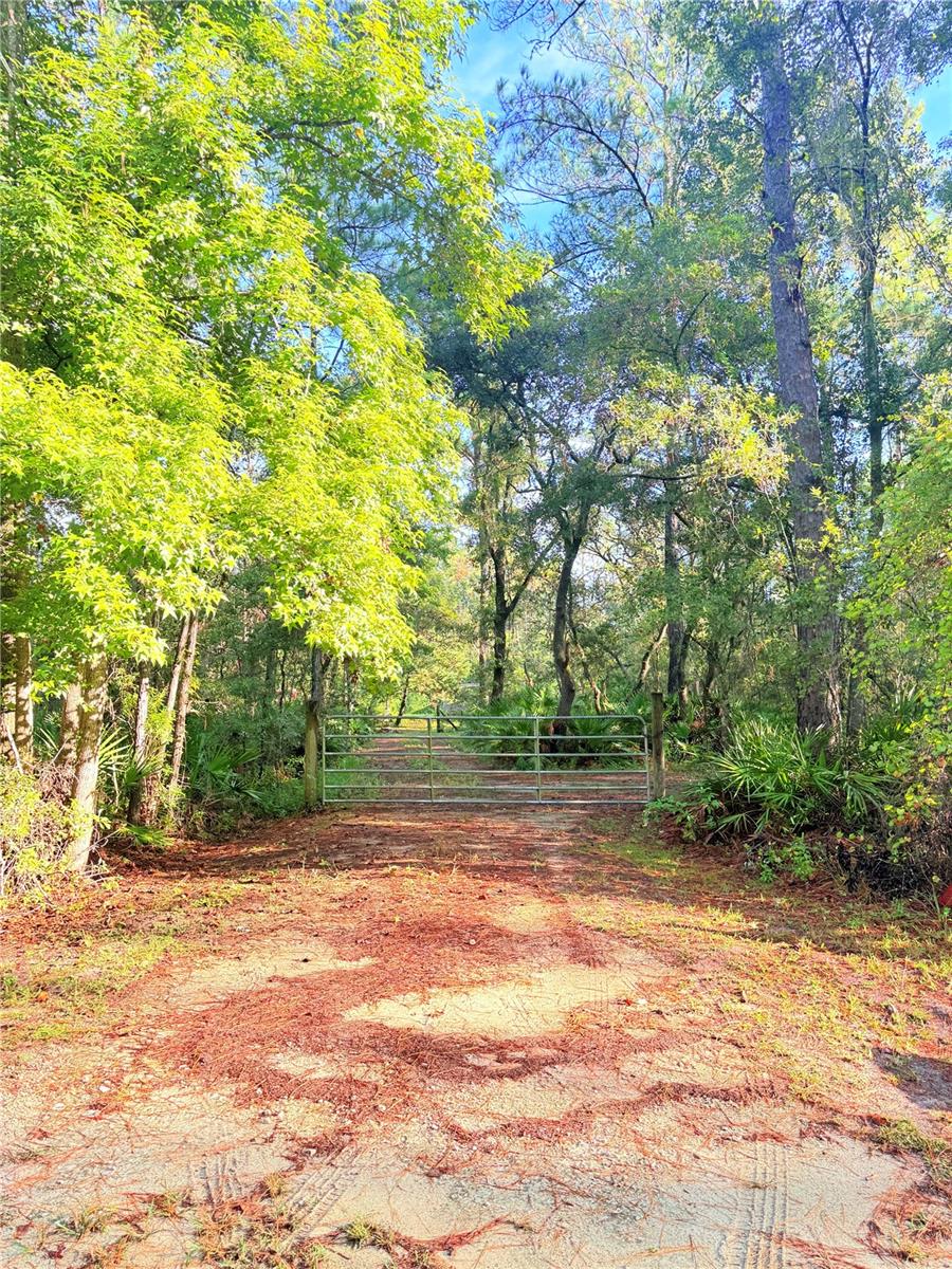 NO SUBDIVISION - Residential