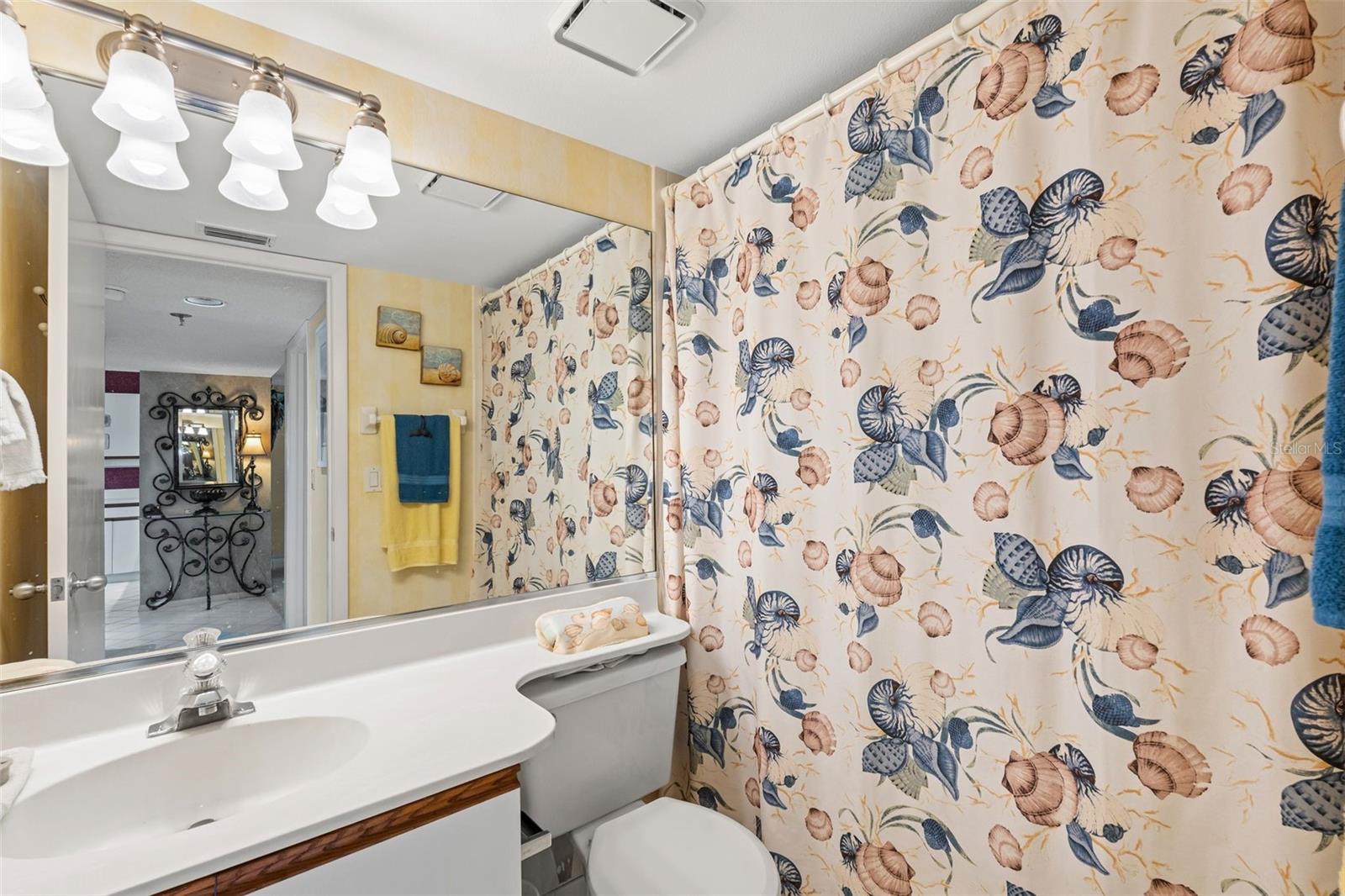 THE GREENS AT PINEBROOK PH 1 & 2 - Residential Lease