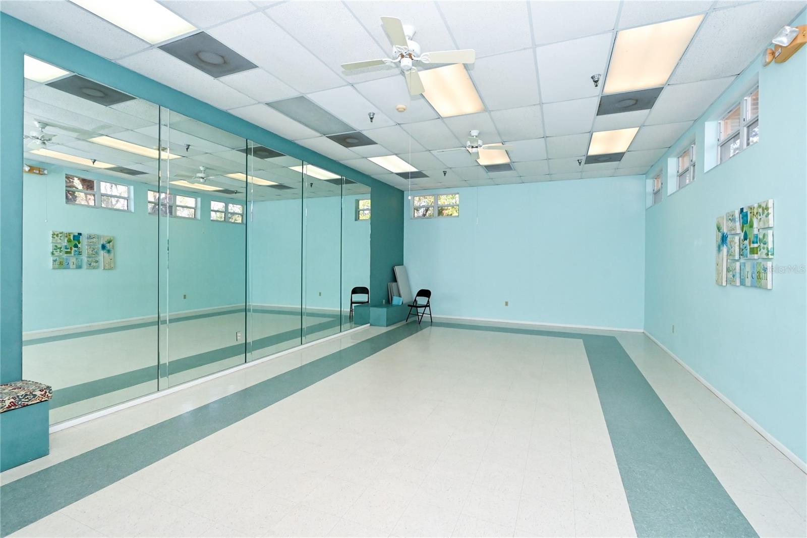 THE GREENS AT PINEBROOK PH 1 & 2 - Residential Lease