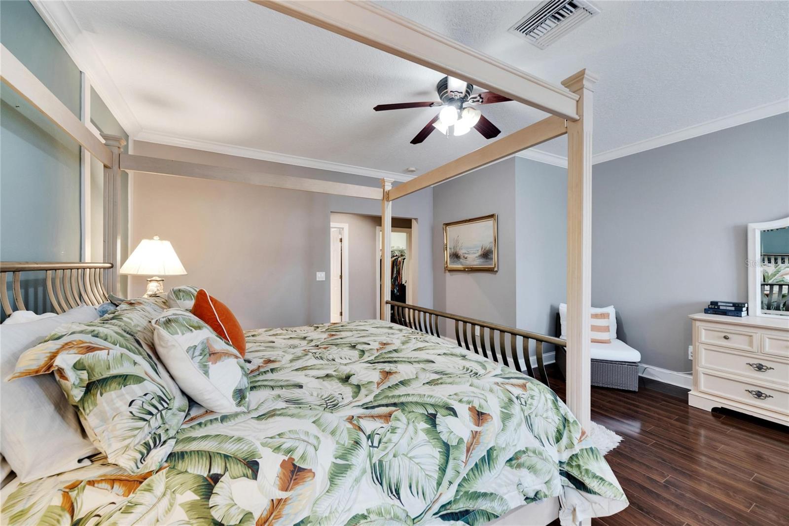 TOWNHOMES AT COMPASS POINTE - Residential