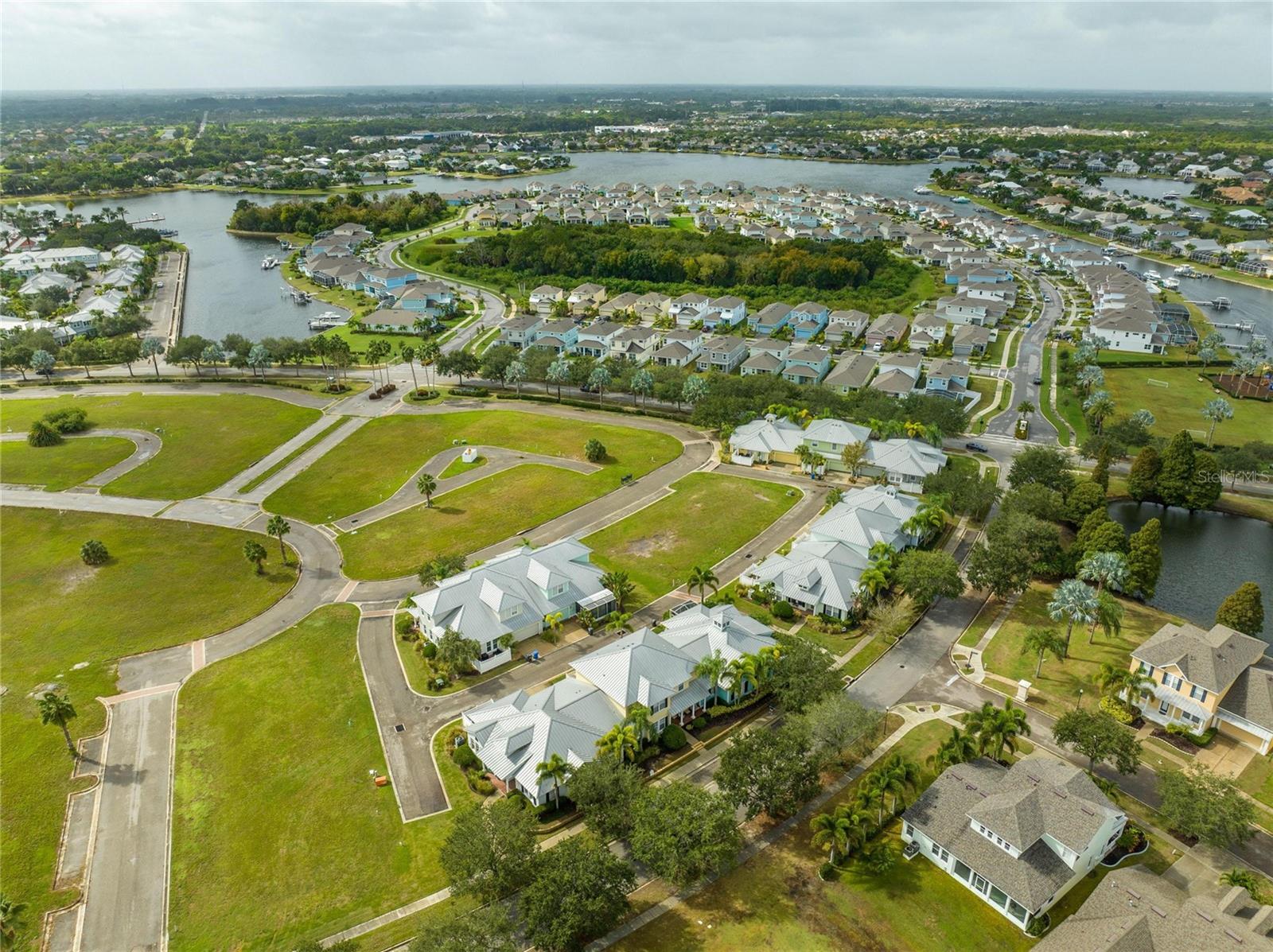 TOWNHOMES AT COMPASS POINTE - Residential